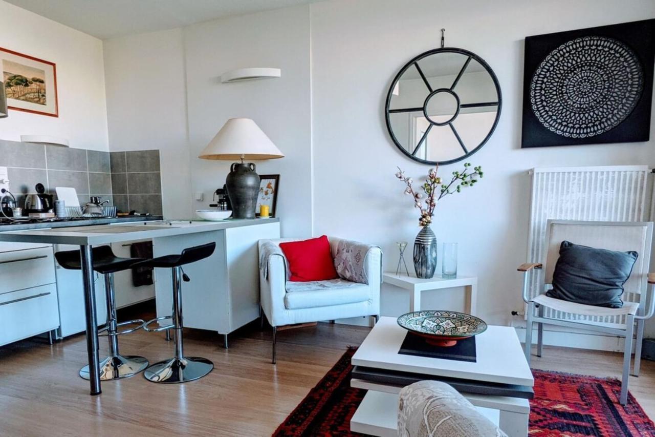 Apartment Charming Bright T2 Balcony Parking Telework